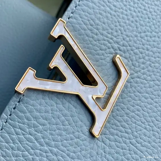 Frstbag ru VUITTON MM LOUIS CAPUCINES 0608